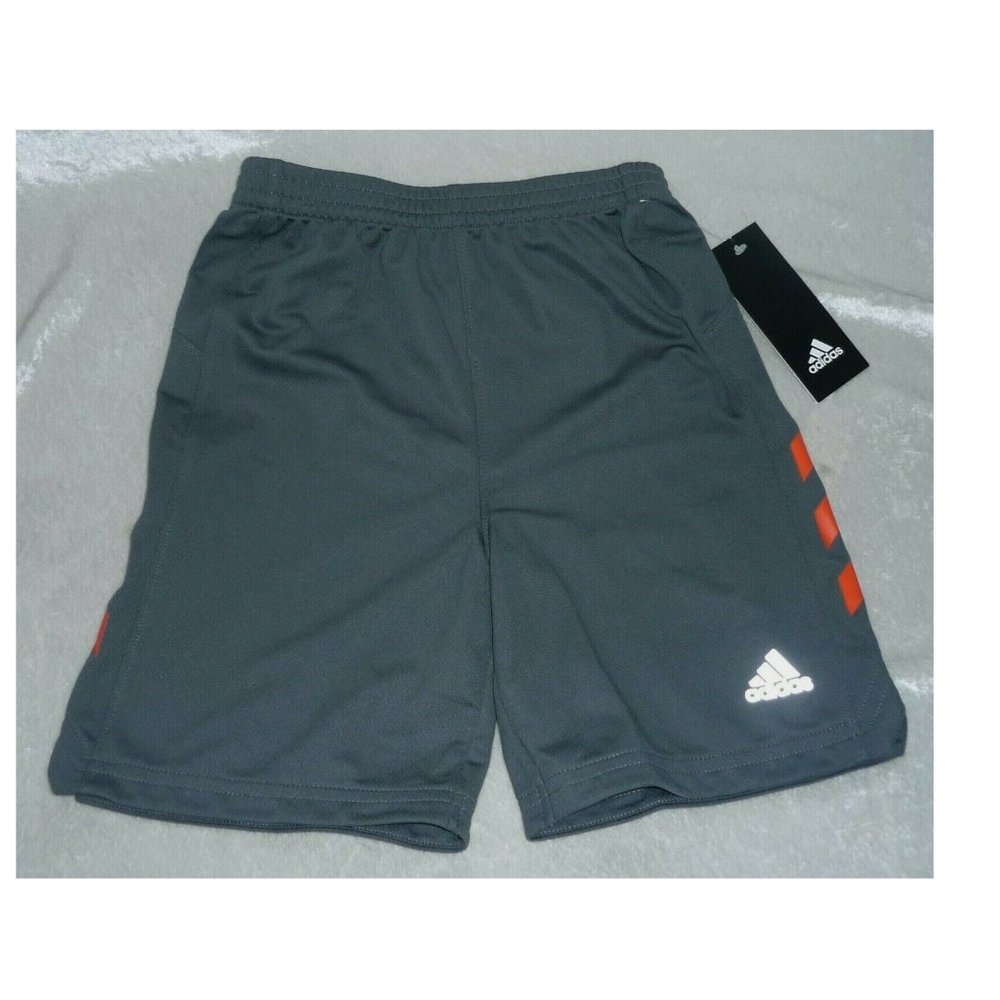 Boys adidas Striped Logo Shorts size 6 NEW